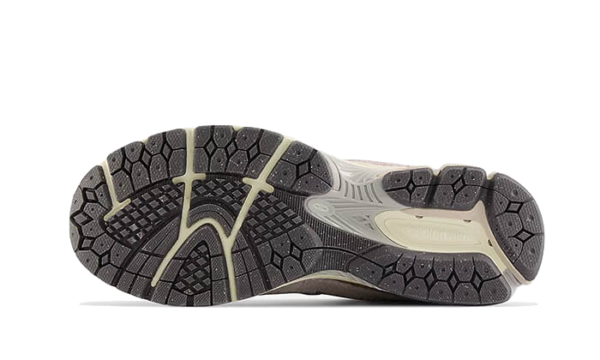 New Balance 2002R Rain Cloud Angora - M2002RSA - 2