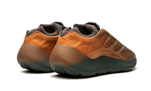 Adidas Yeezy 700 V3 Copper Fade - GY4109 - 3