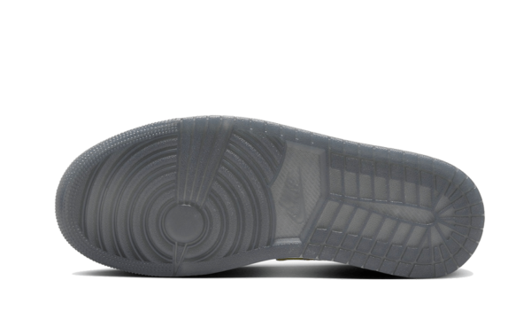 Air Jordan 1 Low Year of the Dragon (2024) - FJ5735-100 - 3