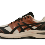 ASICS Gel-Terrain Vanilla Black Copper - 1203A342-250 - 1