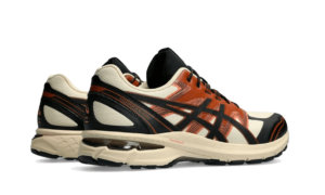 ASICS Gel-Terrain Vanilla Black Copper - 1203A342-250 - 3