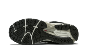 New Balance 2002R Protection Pack Black - M2002RDJ - 4