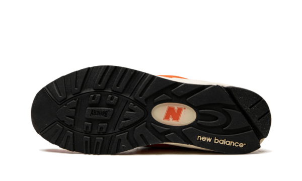 New Balance 990 V2 Made in USA Marigold - M990AI2 - 4