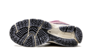 New Balance 2002R Protection Pack Pink - M2002RDH - 4