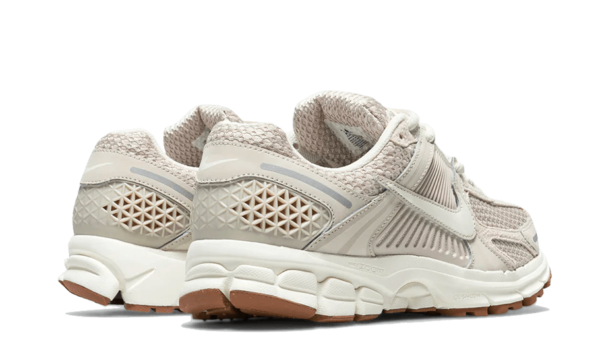 Nike Zoom Vomero 5 Light Orewood Brown - FZ3780-101 - 3
