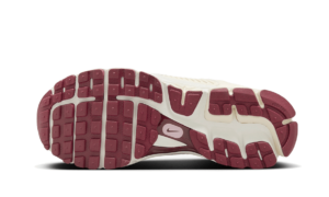 Nike Zoom Vomero 5 Valentine's Day (2024) - HF0737-111 - 3