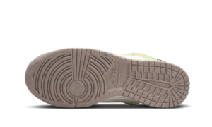 Nike Dunk Low SE Sun Club - DQ0265-100 - 3
