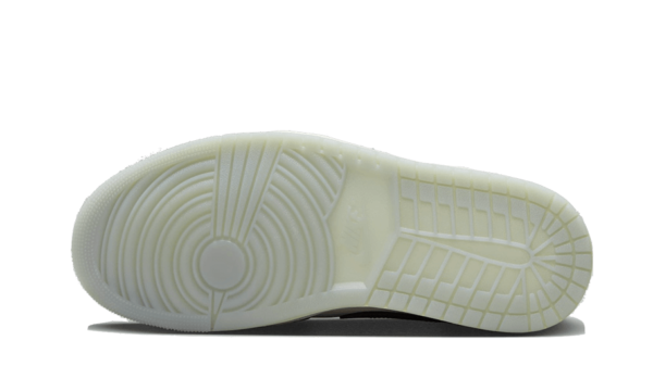 Air Jordan 1 Low OG Year of the Dragon - FN3727-100 - 3