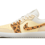 Air Jordan 1 Low SNKRS Day - DN6998-700 - 1