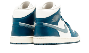 Air Jordan 1 Mid Sky J French Blue - BQ6472-414 - 3