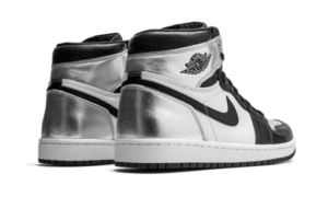 Air Jordan 1 Retro High Silver Toe - CD0461-001 - 3