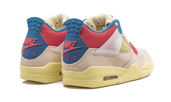 Air Jordan 4 Retro Union Guava Ice - DC9533-800 - 3