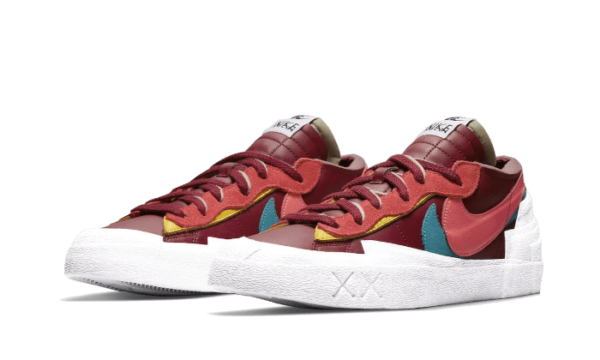 Nike Blazer Low Sacai Kaws Team Red - DM7901-600 - 2
