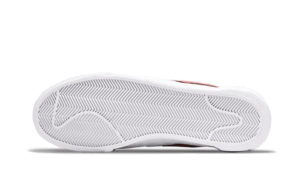Nike Blazer Low Sacai Kaws Team Red - DM7901-600 - 3
