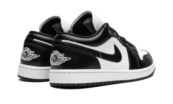 Air Jordan 1 Low Panda (2023) - DC0774-101 - 3