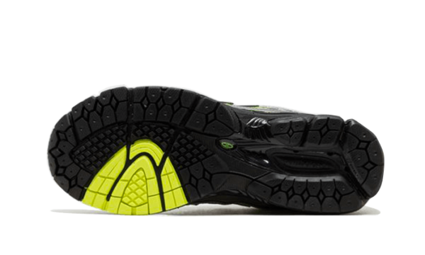 New Balance 1906R Volt Black - M1906RCG - 4