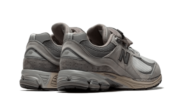New Balance 2002R Pocket Grey - M2002RVC - 3