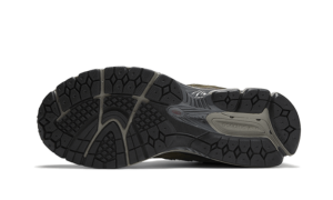 New Balance 2002R Protection Pack Dark Moss - M2002RDN - 4