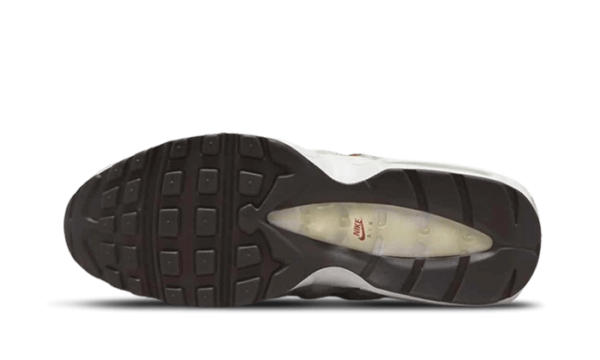 Nike Air Max 95 SE Social FC - DQ9016-001 - 3