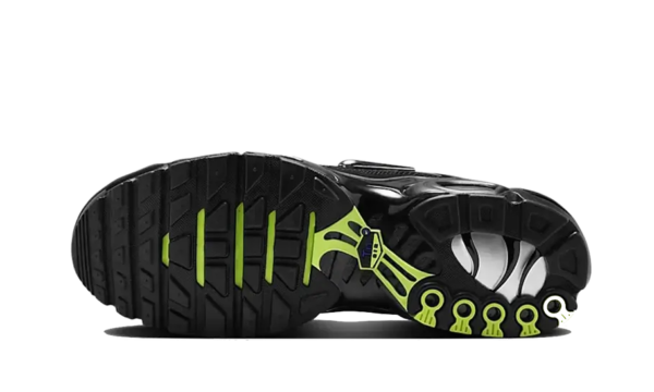 Nike Air Max Plus Black Volt Silver - FJ2591-001 - 3