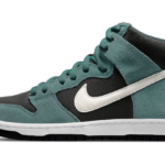 Nike Nike SB Dunk High Green Suede - DQ3757-300 - 1