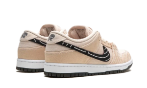 Nike SB Dunk Low Albino & Preto - FD2627-200 - 3