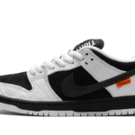 Nike SB Dunk Low TIGHTBOOTH - FD2629-100 - 1