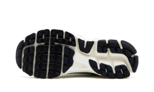 Nike Zoom Vomero 5 Photon Dust - FD0884-025 - 4
