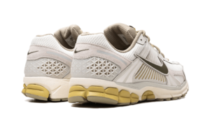 Nike Zoom Vomero 5 Light Bone Medium Olive - FV0397-001 - 3