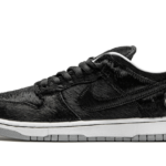 Nike SB Dunk Low BE@RBRICK Medicom Toy - CZ5127-001 - 1