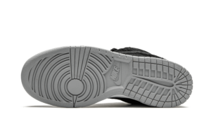 Nike SB Dunk Low BE@RBRICK Medicom Toy - CZ5127-001 - 4
