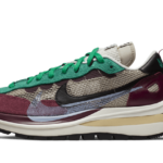 Nike Vaporwaffle Sacai Villain Red Neptune Green - DD3035-200 - 1