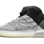 Adidas Yeezy QNTM (Lifestyle Model) - Q46473 - 1