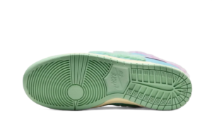 Nike SB Dunk Low Verdy Visty  - FN6040-400 - 3