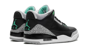 Air Jordan 3 Retro Green Glow - CT8532-031 / DM0967-031 - 3