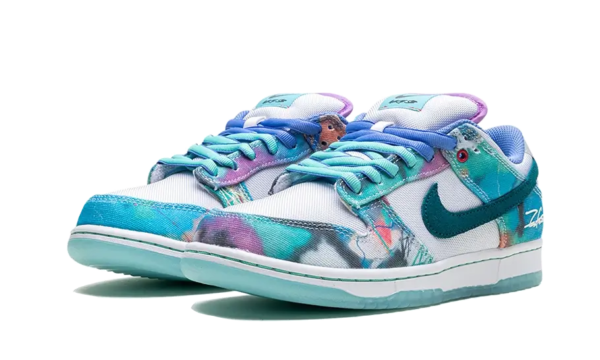 Nike SB Dunk Low Futura Laboratories Bleached Aqua - HF6061-400 - 2